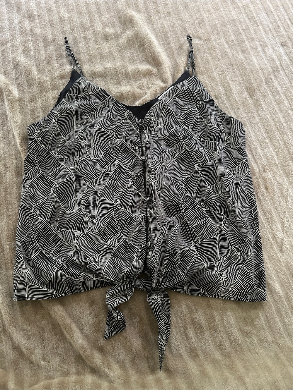 Sienna Sky Black & White Leaf-Print Tie-Front Cami